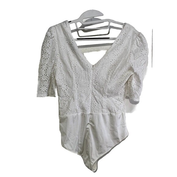 SABO Skirt Floral Eyelet 3/4 Sleeve Plunge Neck Bodysuit Size 8 NWT - Picture 2 of 10